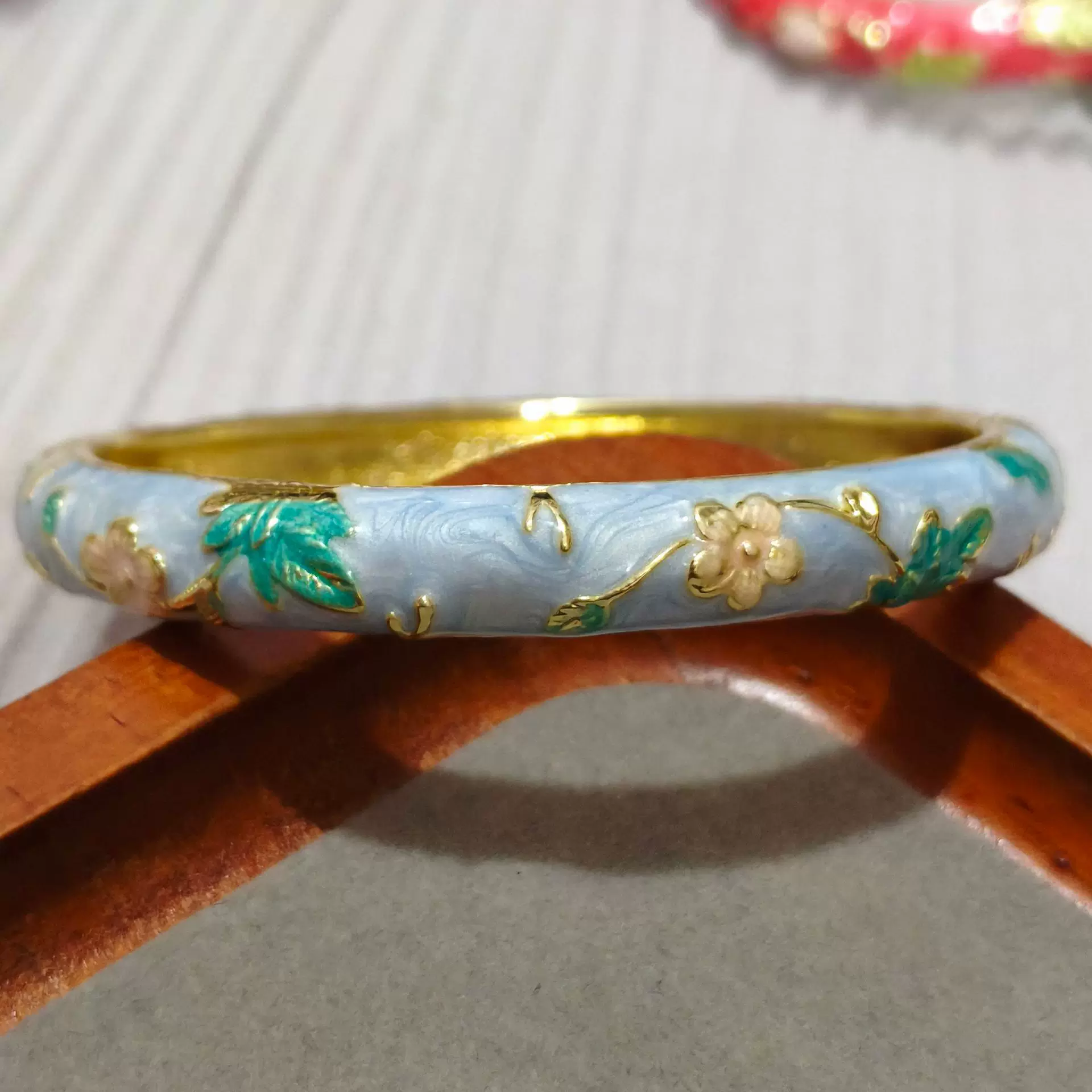นำเข้าเครื่องประดับ — 0.8 ดอกไม้ขนาดเล็ก cloisonné สร้อยข้อมือ cross-border สร้อยข้อมือ cloisonne สถานที่ท่องเที่ยวใหม่น้ำมันหยดสร้อยข้อมือ