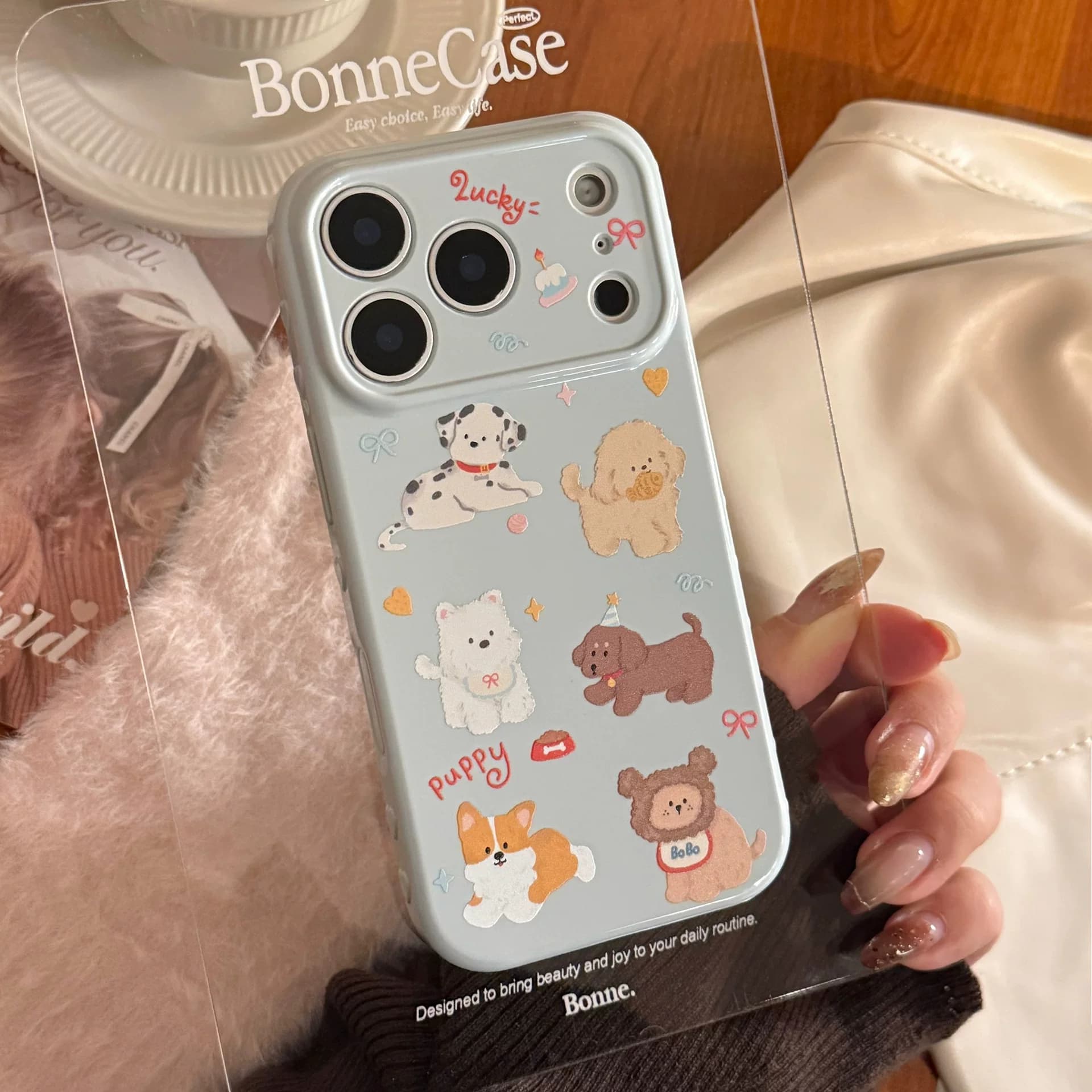 นำเข้าอุปกรณ์มือถือ — ลูกสุนัขการ์ตูนสไตล์เกาหลีเหมาะสำหรับเคสโทรศัพท์มือถือ Apple 17promax iphone16 ขาตั้งแม่เหล็ก 15 ป้องกันการล่มสลาย 13 นุ่ม